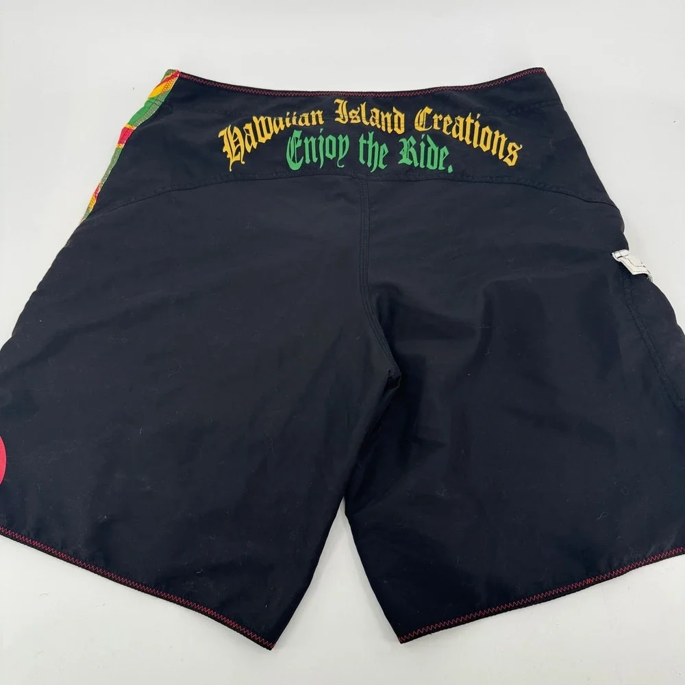 HIC Hawaiian Island Creations Board Shorts Mens 42 Rasta Stripe Hawaii Flag
